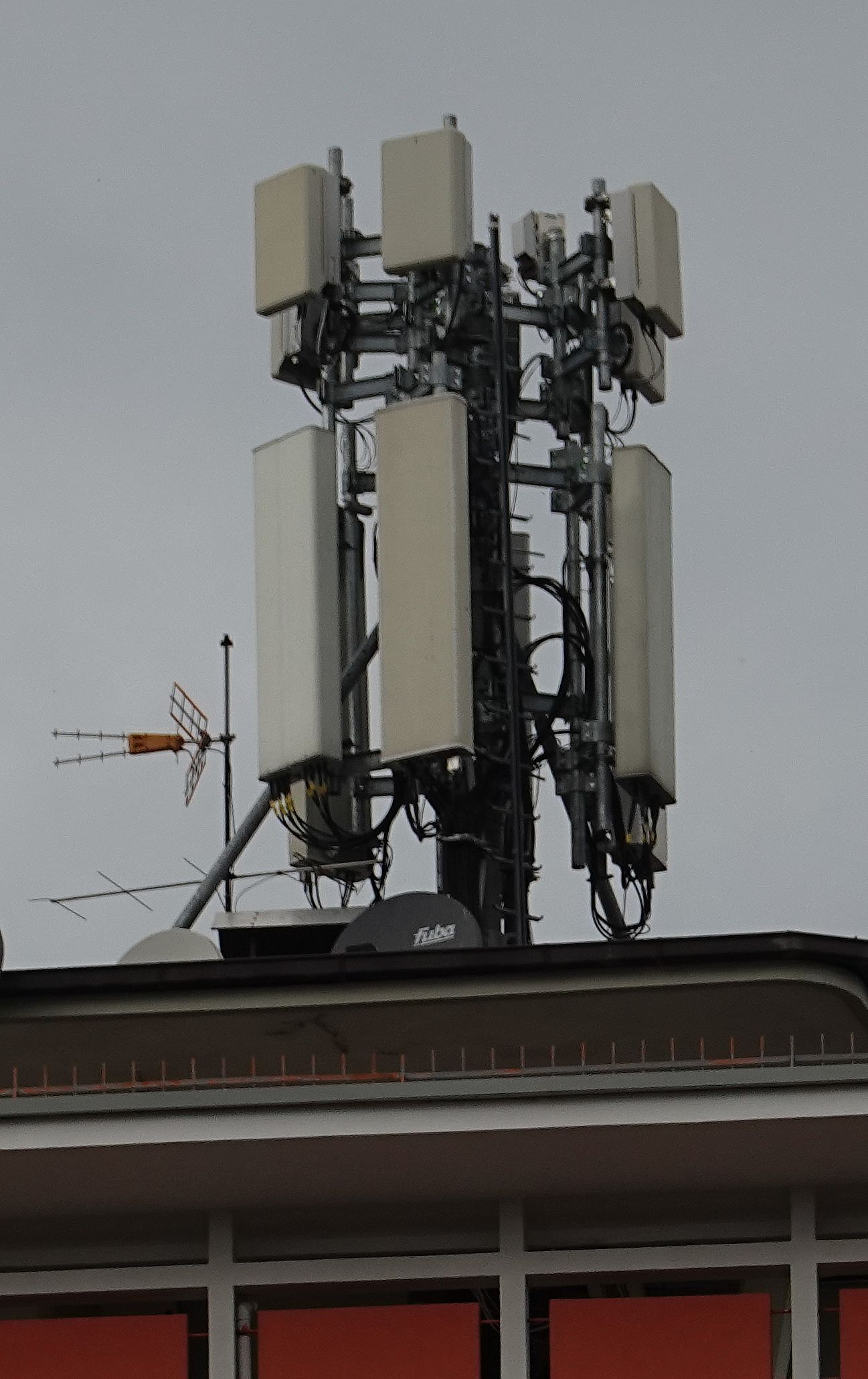 Die Antennen unverändert im Oktober 2024