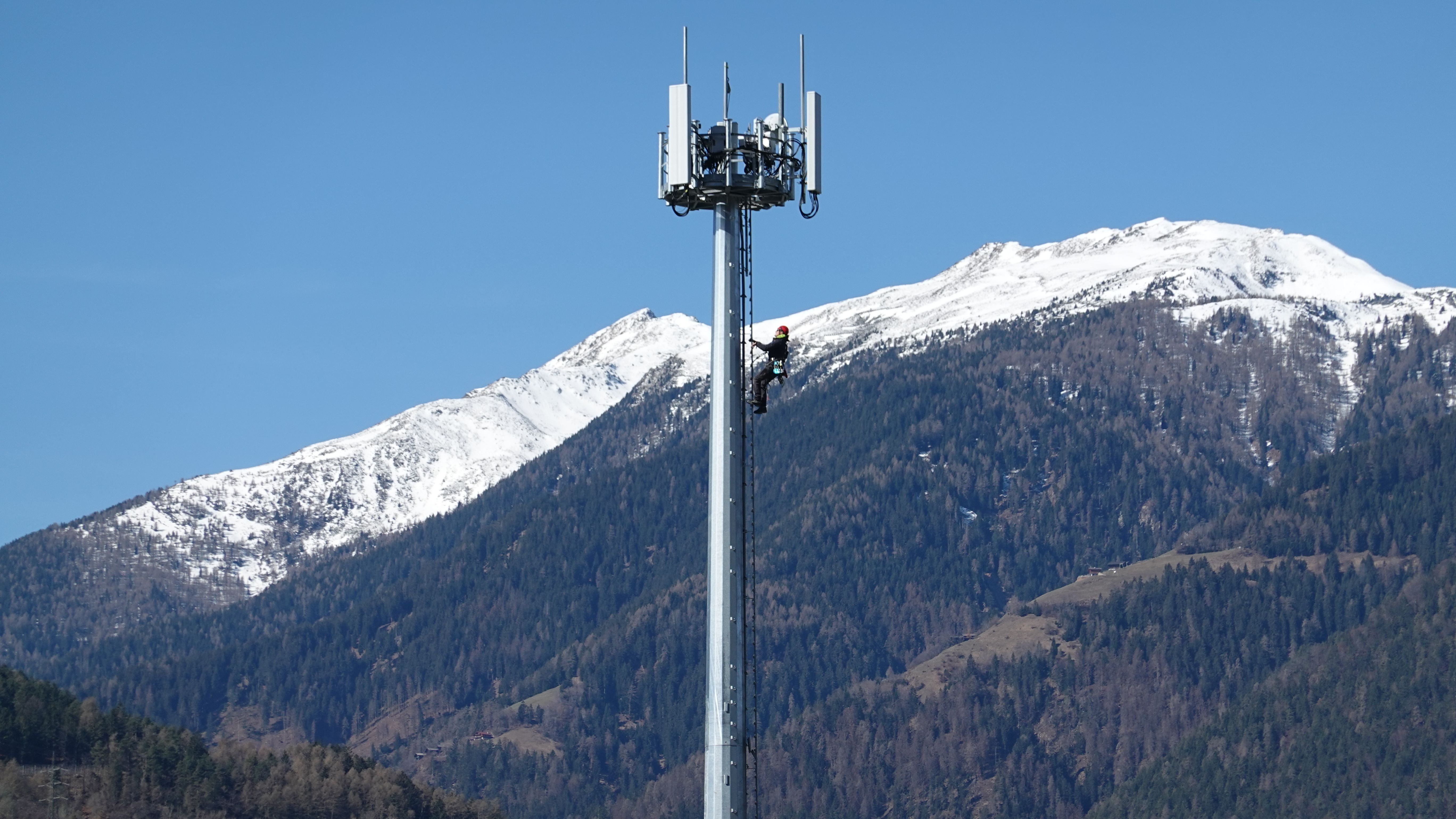 Die Anlage von Inwit mit den Antennen von Vodafone im März 2023